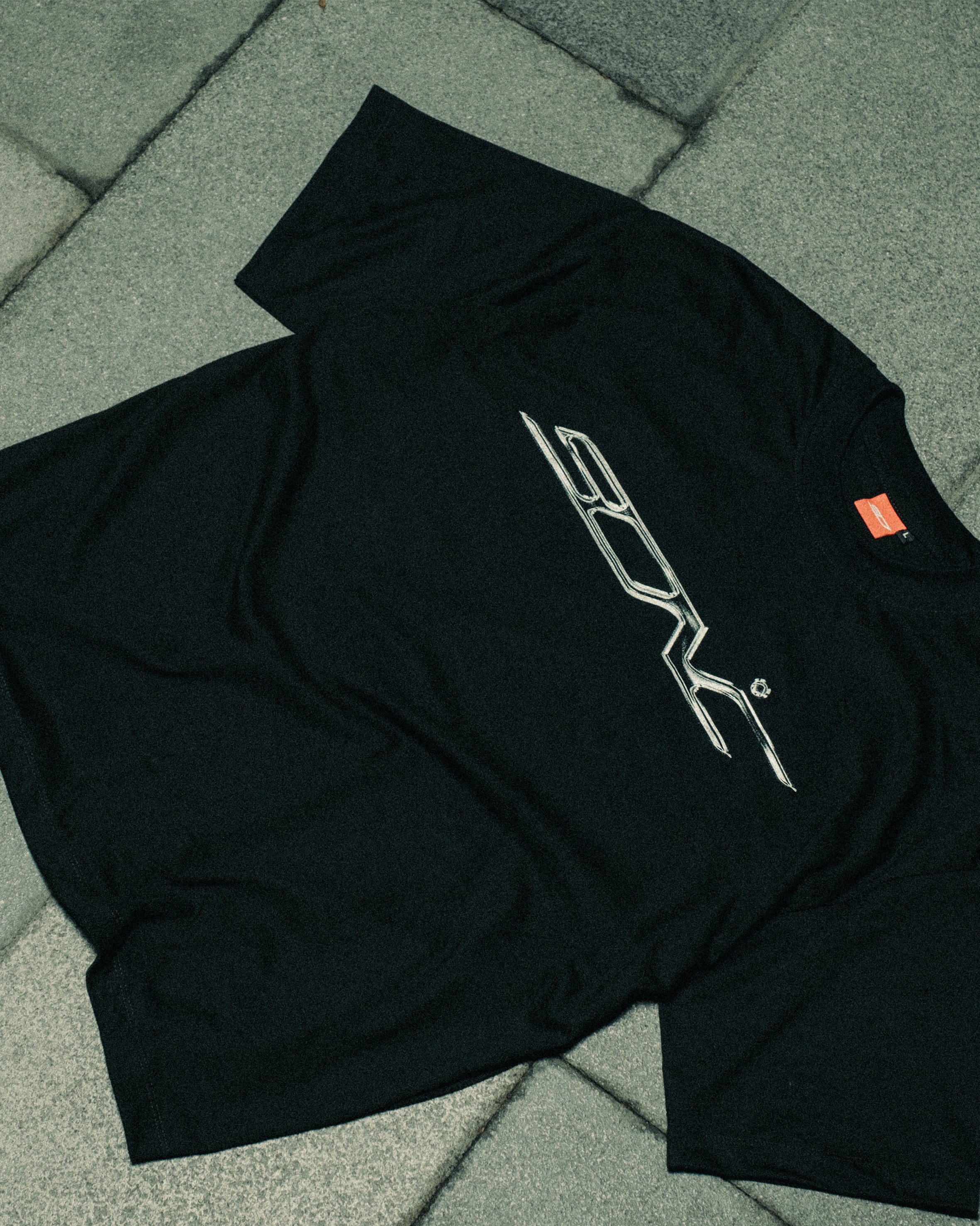 Sonic Boxy Fit Metallic Logo