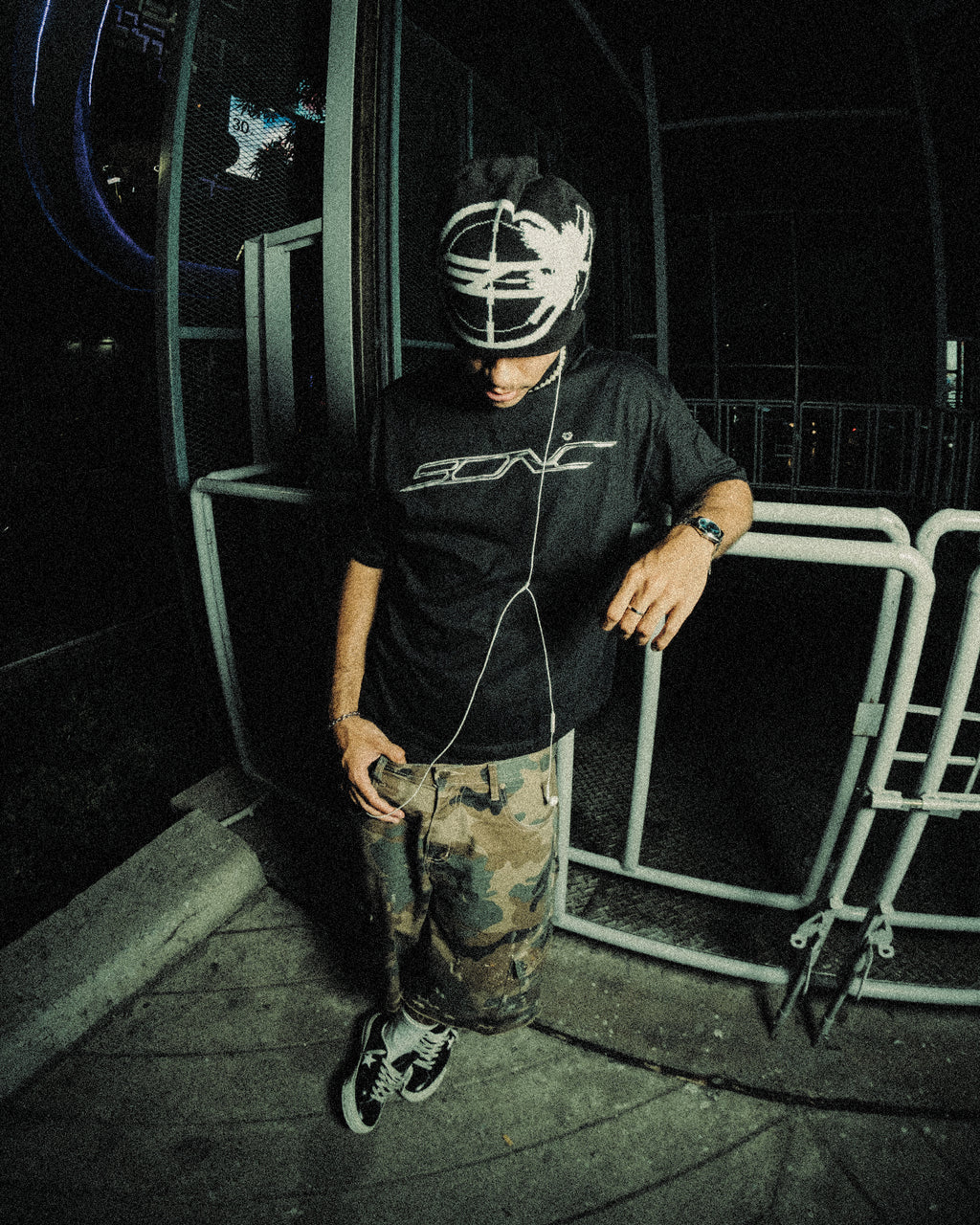 Sonic Boxy Fit Metallic Logo