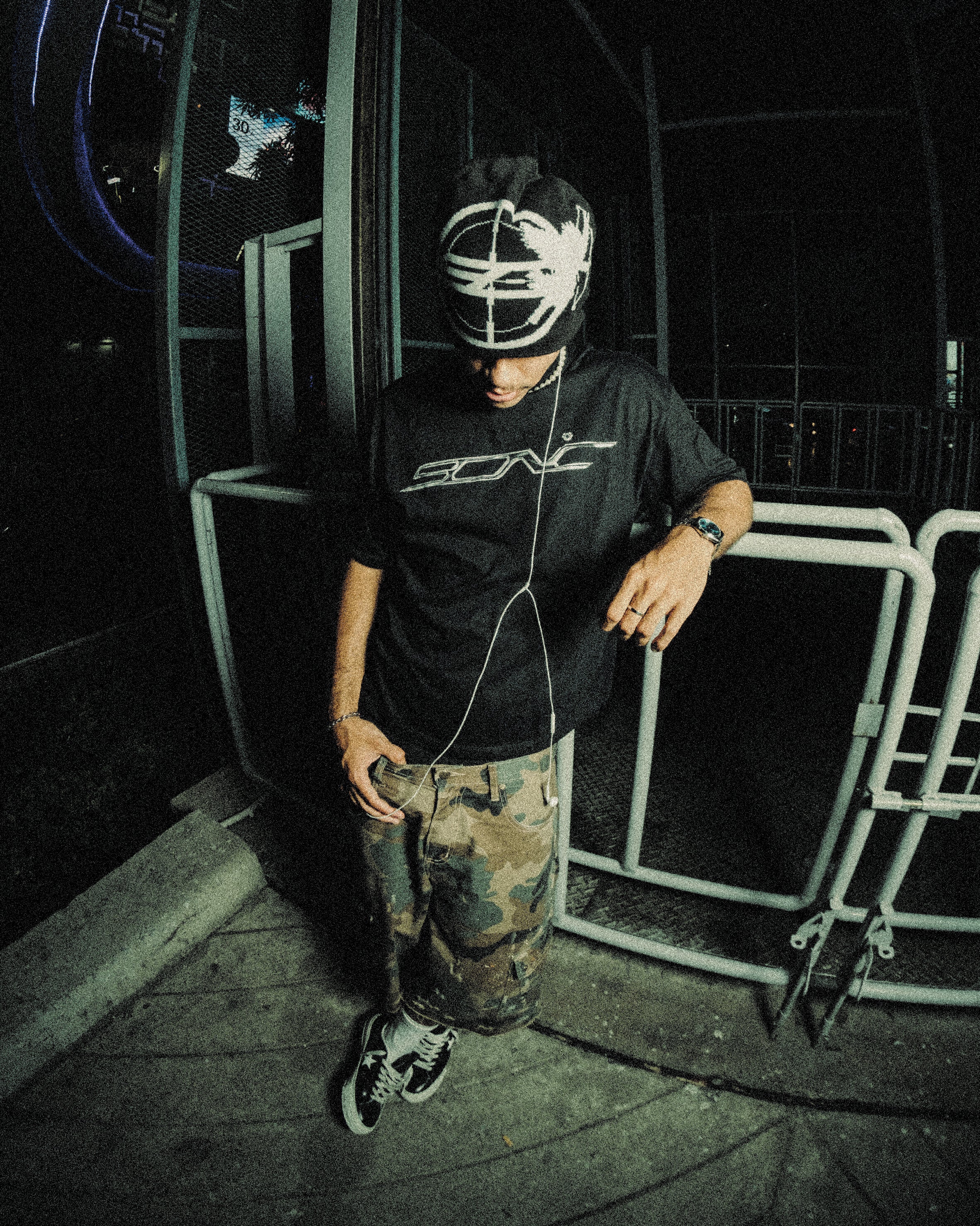 Sonic Boxy Fit Metallic Logo