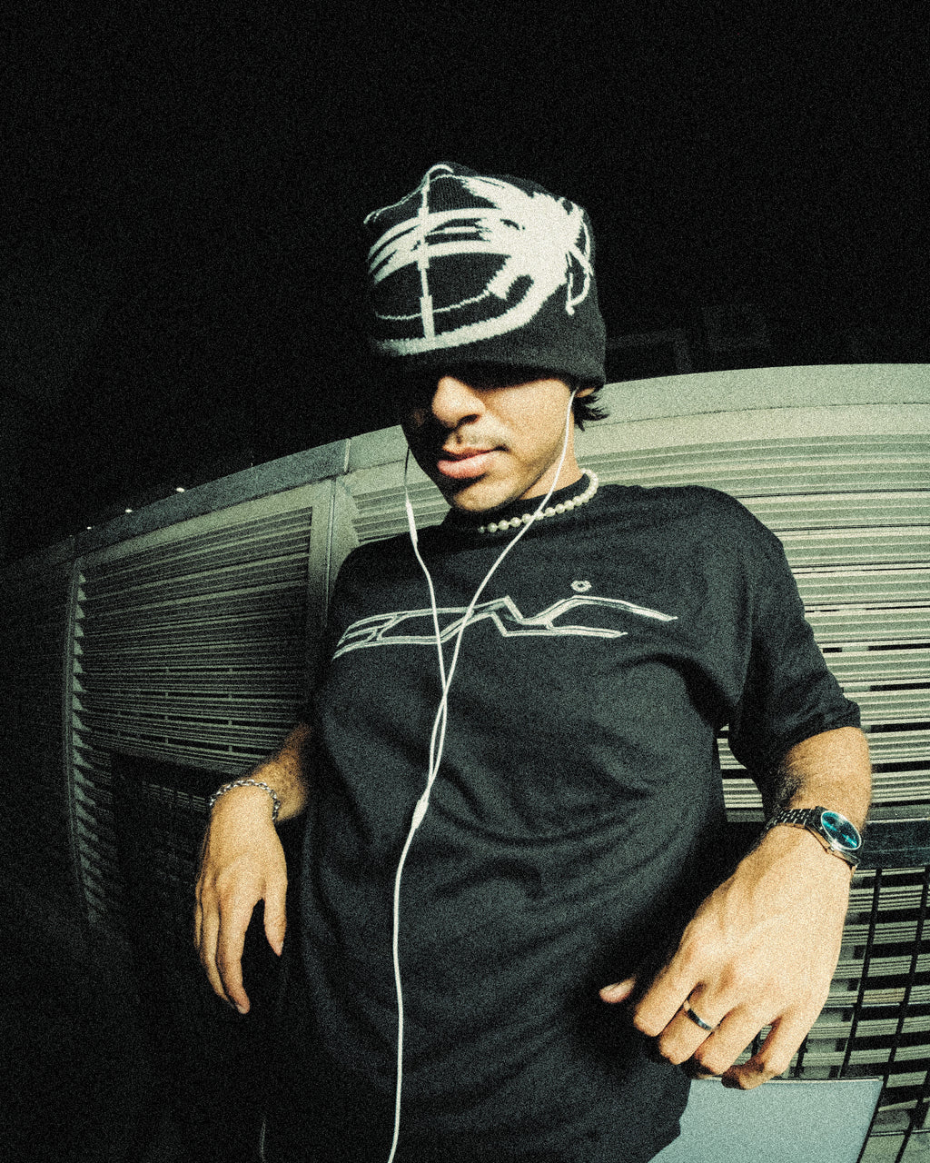 Sonic Boxy Fit Metallic Logo